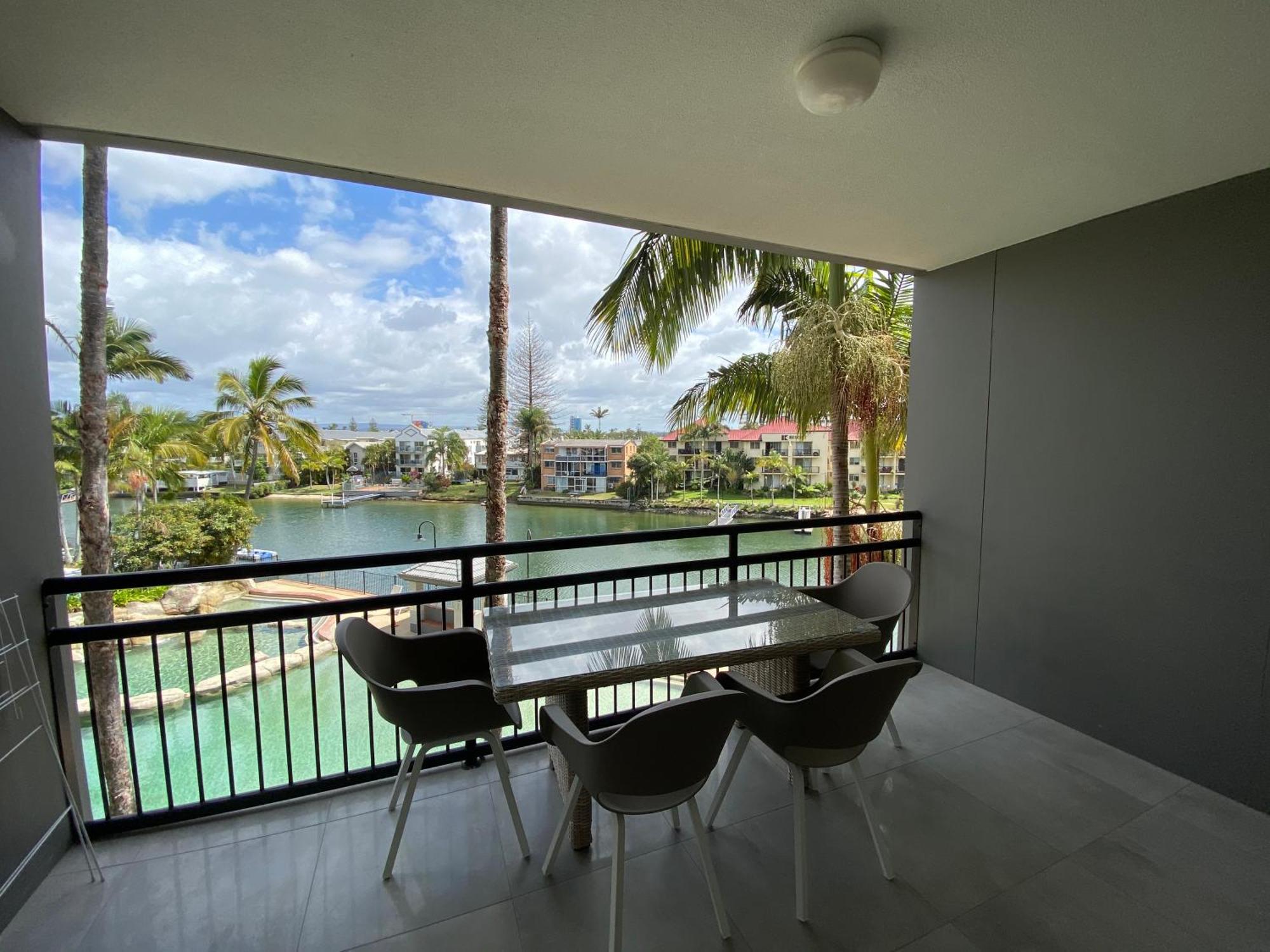 Paradise Island Resort Gold Coast Phòng bức ảnh